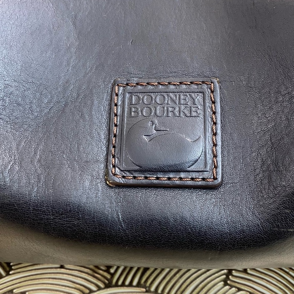 Dooney & Bourke Florentine Barlow Black Leather Shoulder Tote Bag - Picture 3 of 13